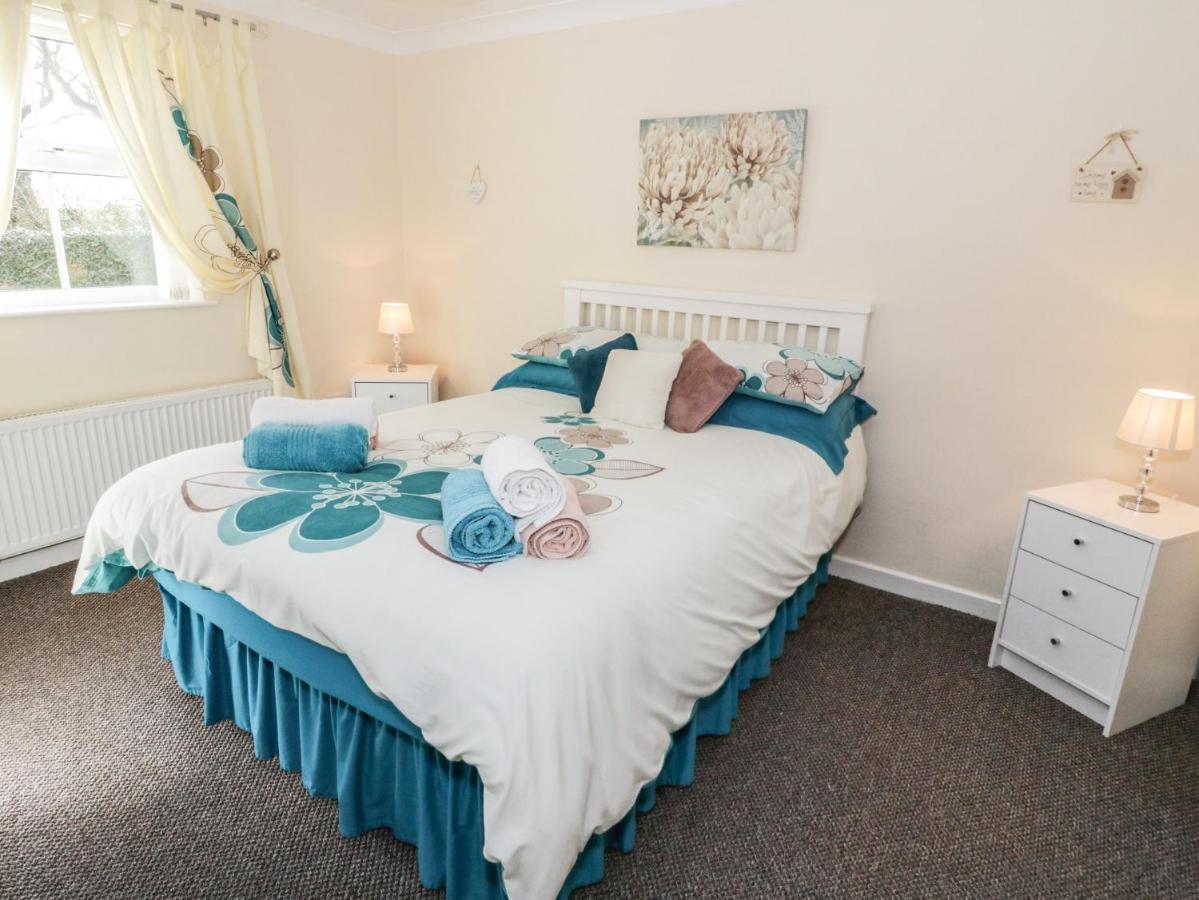 Bodegri Cottage Llanfflewyn 외부 사진