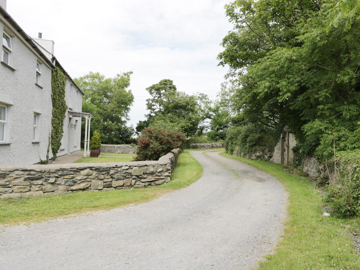 Bodegri Cottage Llanfflewyn 외부 사진